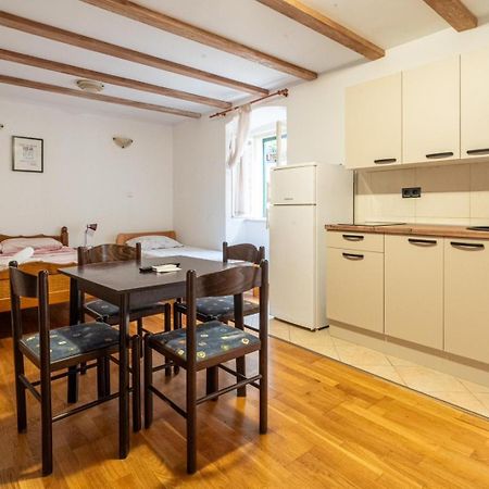 Apartments Loriana Sibenik Luaran gambar