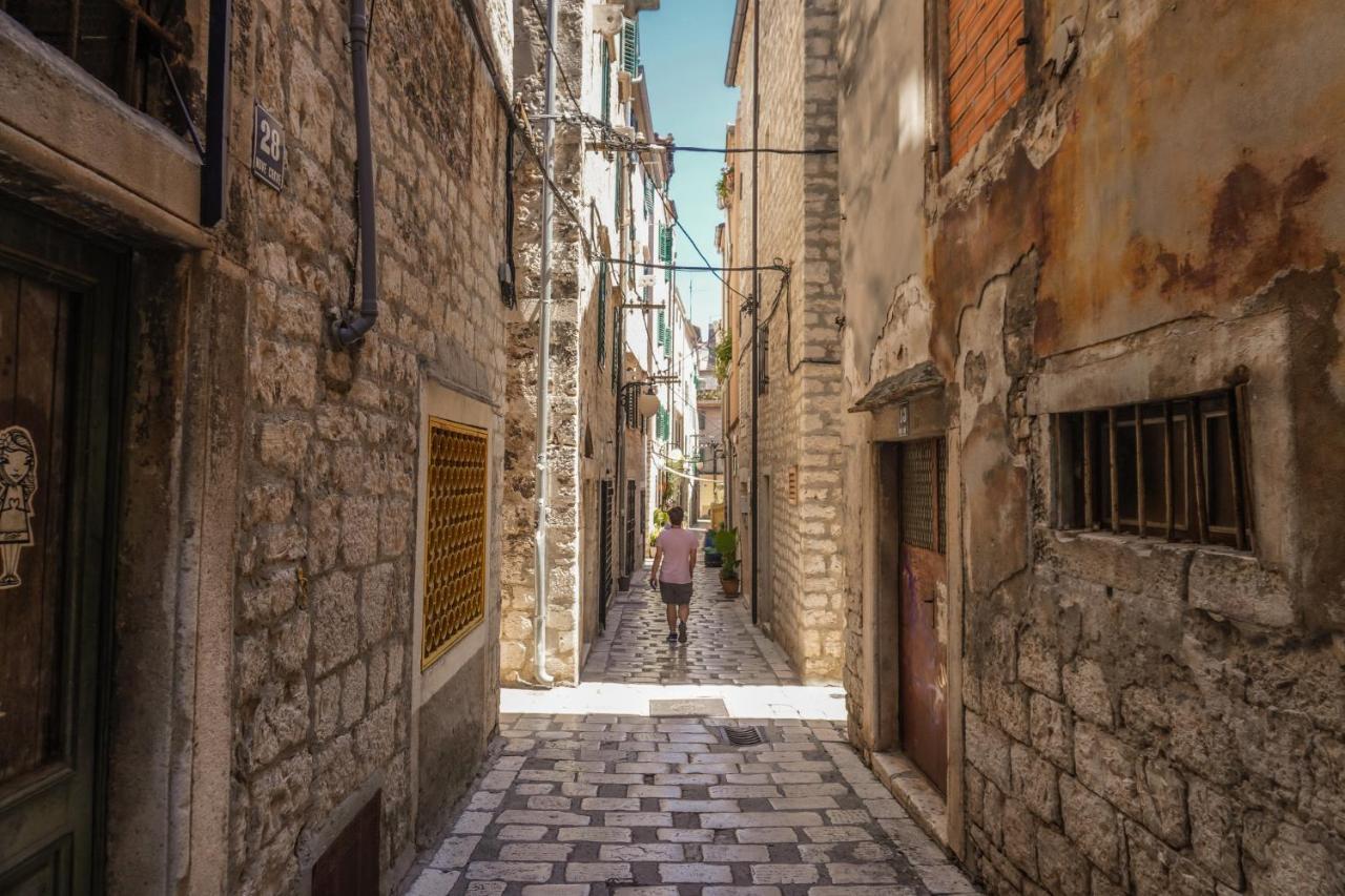 Apartments Loriana Sibenik Luaran gambar