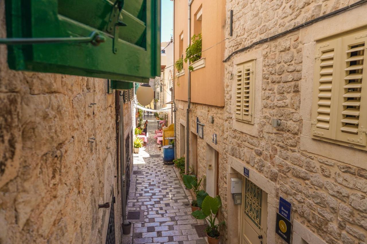 Apartments Loriana Sibenik Luaran gambar