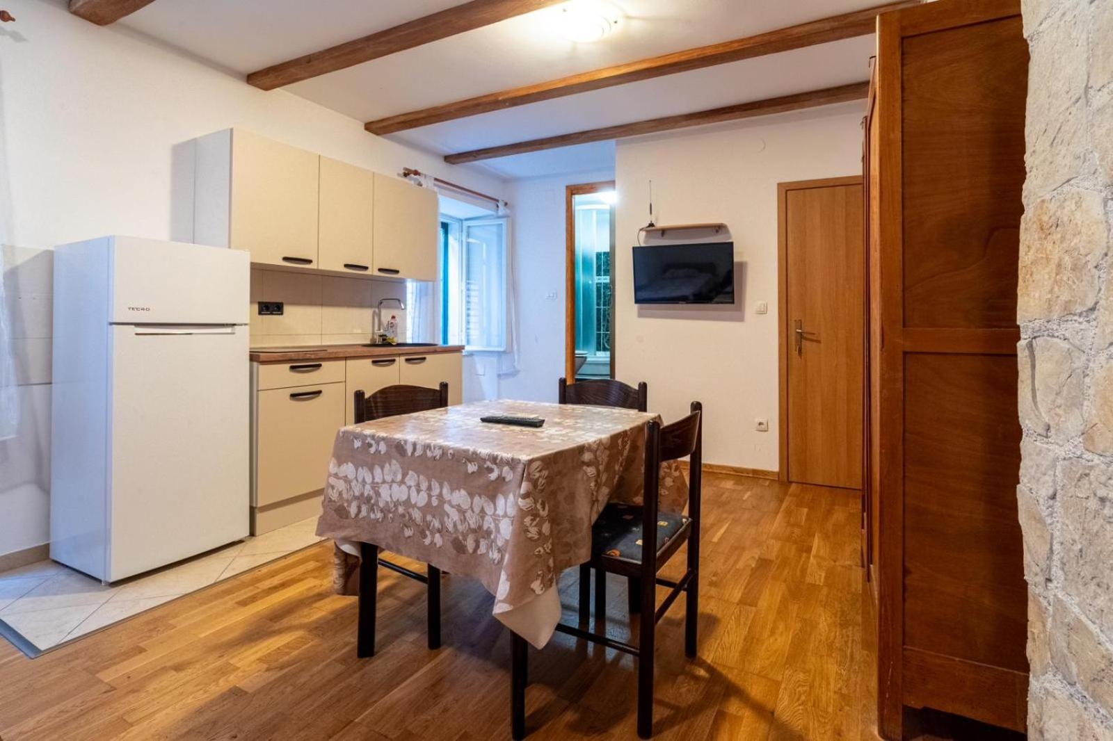 Apartments Loriana Sibenik Luaran gambar