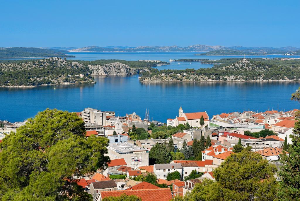 Apartments Loriana Sibenik Luaran gambar